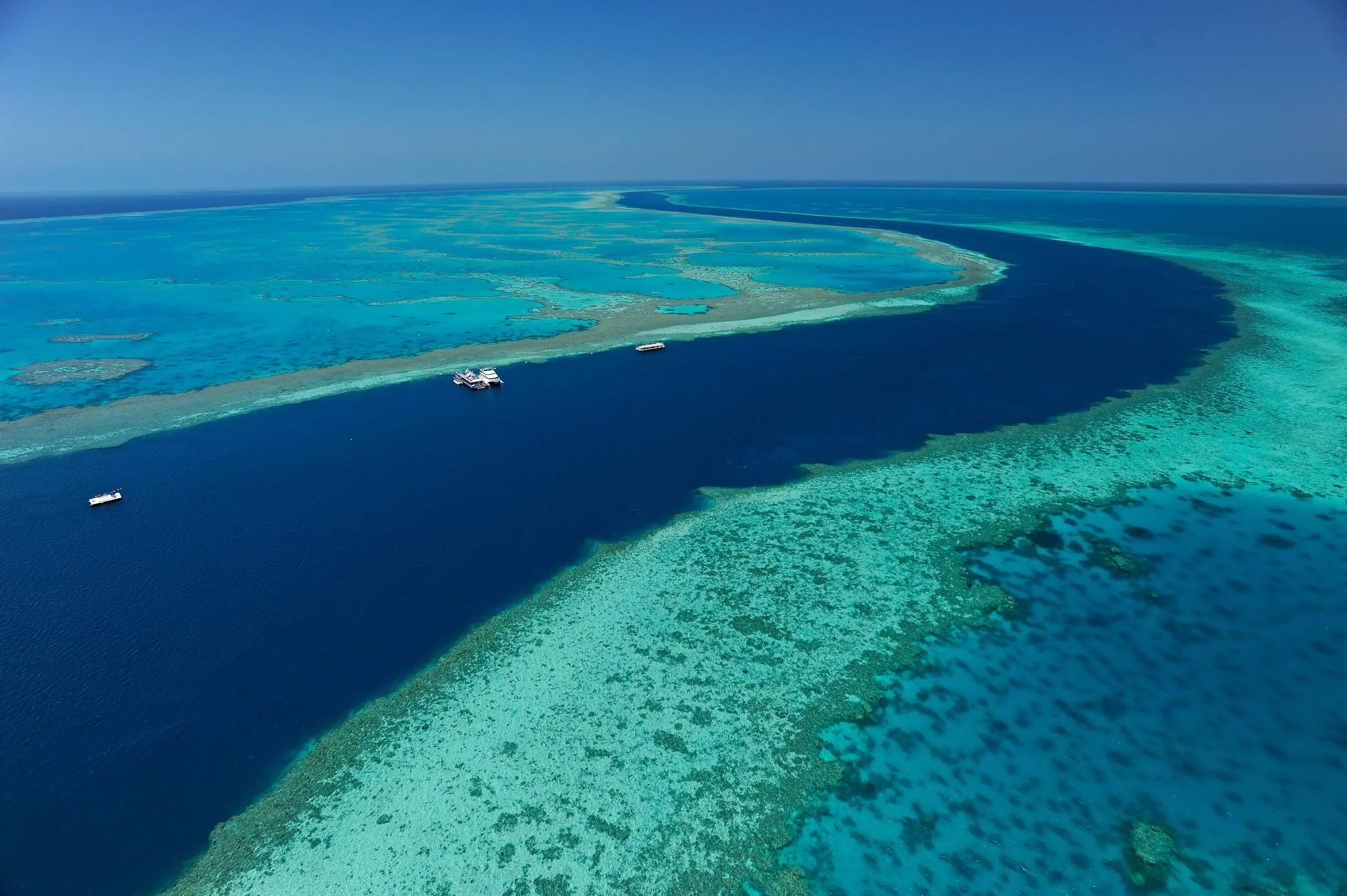 Большой Барьерный риф. Барьерный риф в Австралии. Большой Барьерный риф (Северо-Восточное побережье Австралии). Коралловый риф в Австралии.