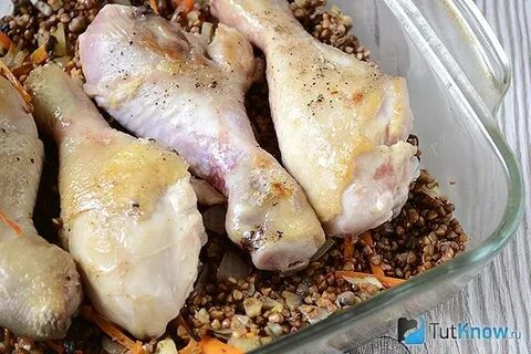 Куриные голени с гречкой