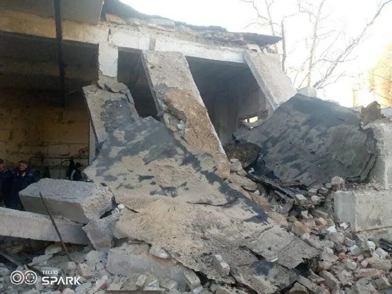 Спутниковые снимки мариуполь maxar. Авдеевка 11. Пятиэтажка на улице игарская в астрахани. Авдеевка 11. Авдеевка 11.