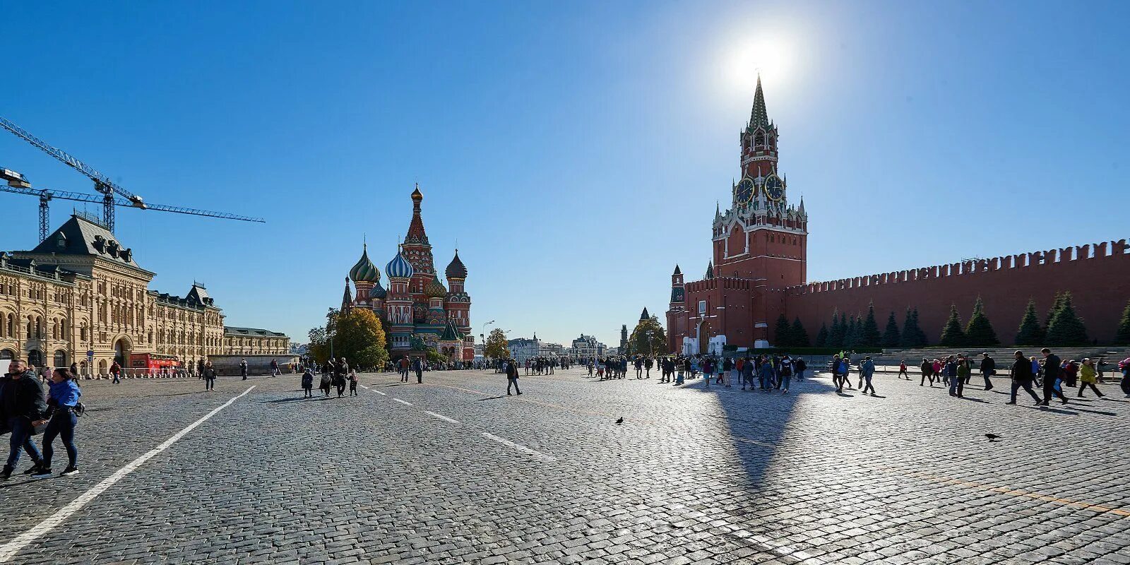 Время и место будут известны. Москва 21 век красная площадь. Red Square достопримечательность. Москва Кремль красная площадь. Московский Кремль без красной площади.