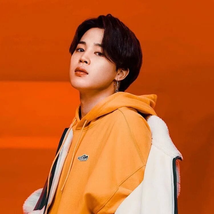 Чимин gda 2019. Чимин бтс. Jimin фото 2023. Пак чимин грэмми. Бтс чимин 2017.