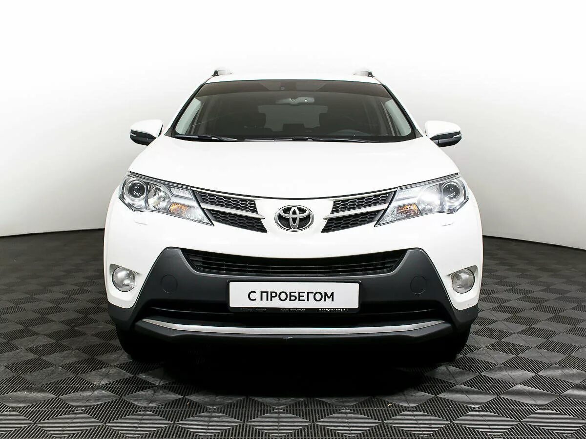 Автомобили с пробегом 2014. Toyota rav4 IV (xa40). Серебристый rav4 xa40. Тойота рав 4 с пробегом. Toyota xa40 2013.