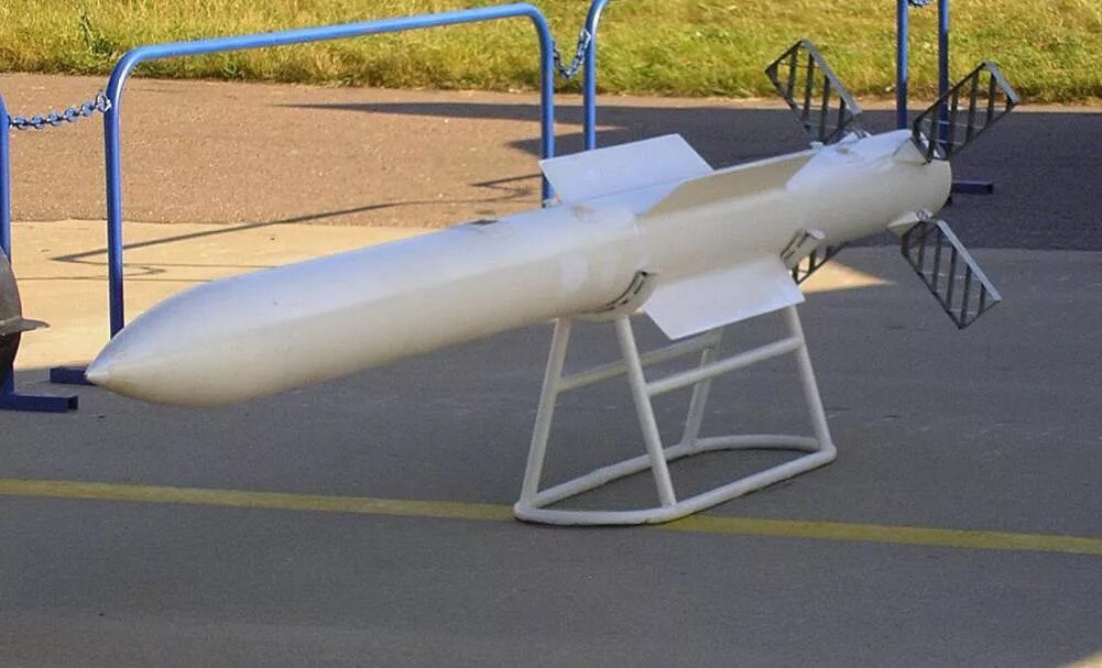 Р37м ракета. Ракета воздух-воздух р-77. Ракета р-77 (РВВ-СД). Ракета воздух-воздух РВВ-ае. Р-77 РВВ-СД.