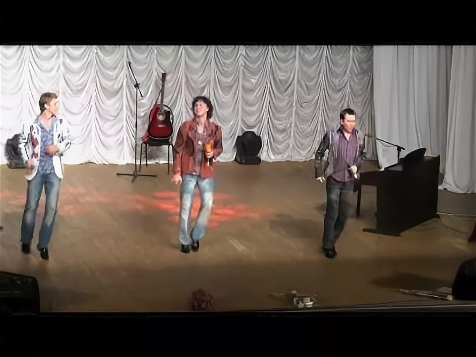 садко под окном черемуха колышется