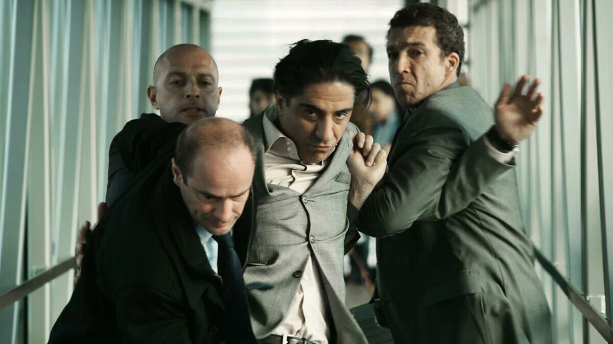 Интересы государства 2008. Secret defense 2008. интересы государства.secret défense_триллер,2008. секреты государства 2008. фильм государство 2008 года.