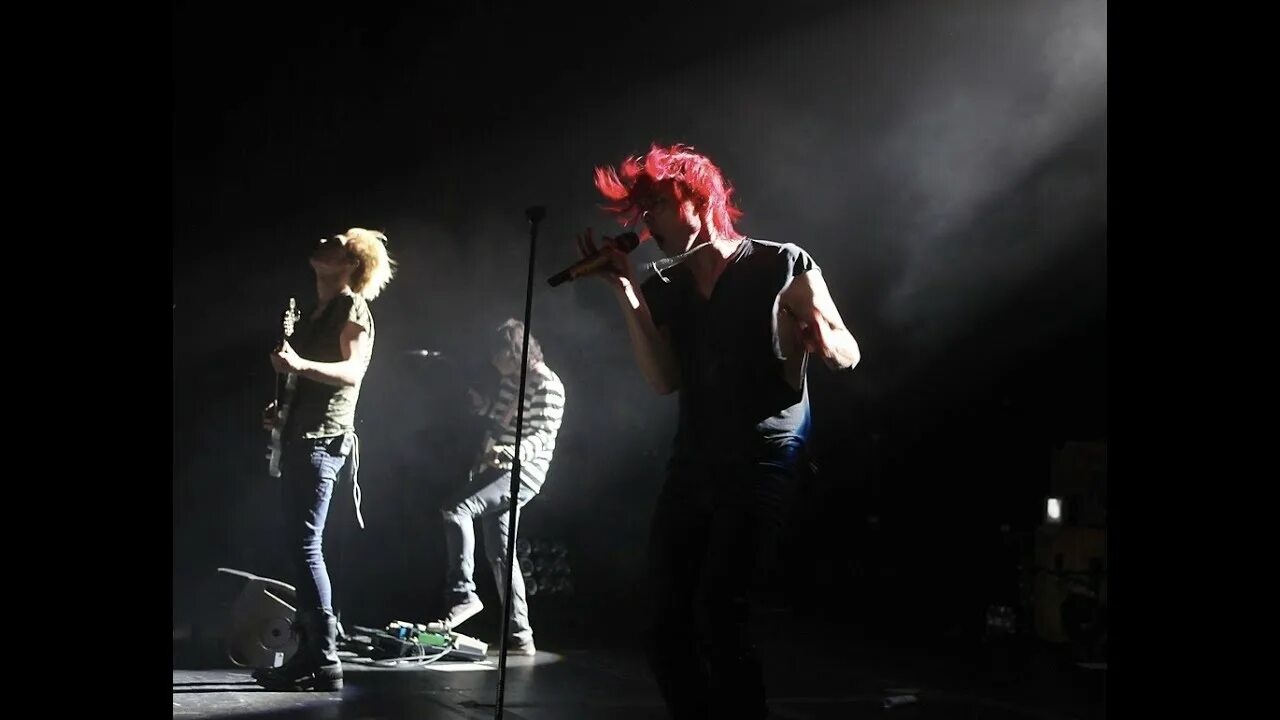 My chemical romance black parade. Mcr the world is ugly. The world is ugly my chemical romance. My chemical romance valentines. My chemical romance цитаты.