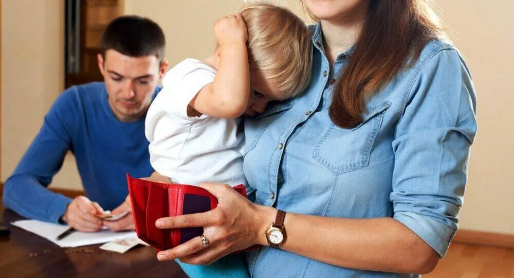 неуплата алиментов. последствия кредита. неплательщик алиментов. могут ли посадить за неуплату кредита. неуплата долга.