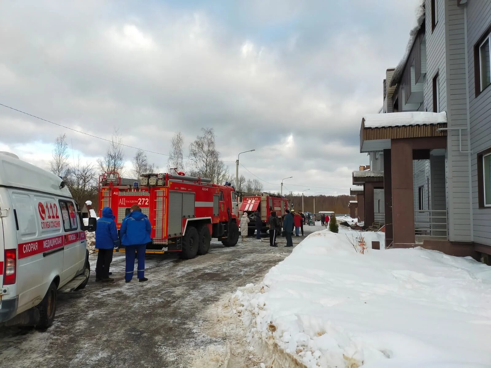 Пожар в темпах Талдомского района. Поселок темпы Московская область. Возгорание в Томилино Московской области 13.08.2022. Пожарная часть Талдом. Пожарные пос