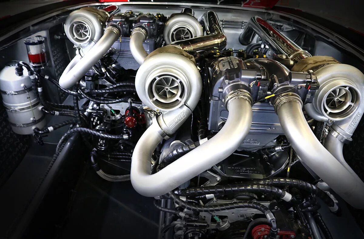Turbo engineering. Твин турбо мотор. в 12 твин турбо. v12 twin turbo с нагнетателем. двигатель твинбитурбо.
