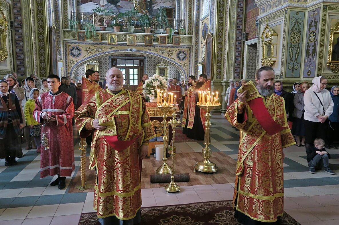 сколько длится всенощное бдение в храме. полиелей. всенощное бдение служба балашиха храм. всенощное бдение благовещение пресвятой богородицы. всенощная с пояснениями.