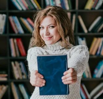Книга студентка
