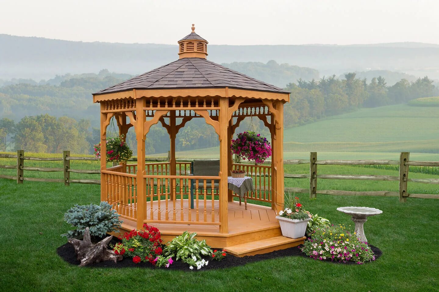 Wooden Gazebo беседки. Gazebo Gazebo. Круглая беседка. Беседка в деревенском стиле.