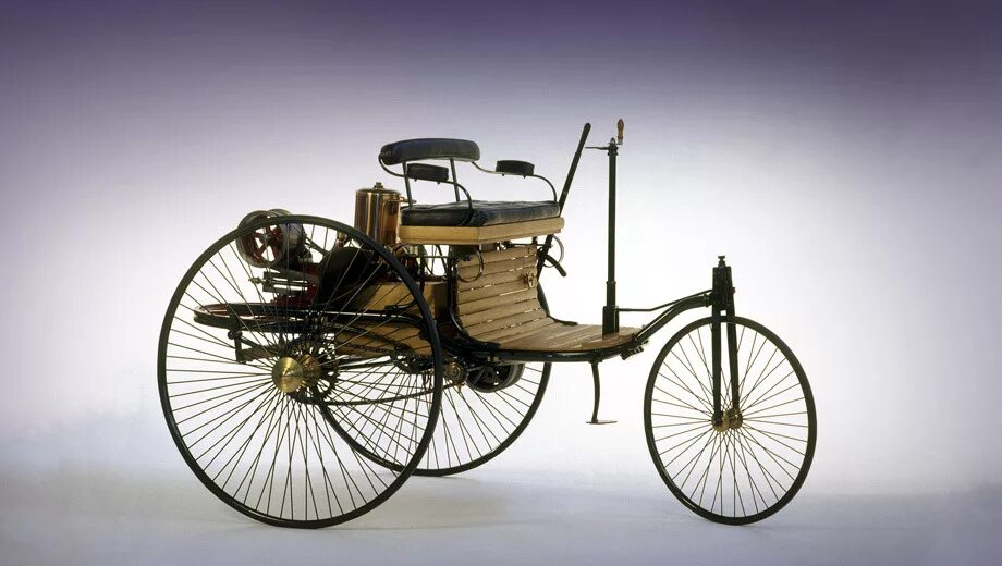 Первый автомобиль в китае. Первый Мерседес Бенц 1886. Benz Patent-Motorwagen 1886.