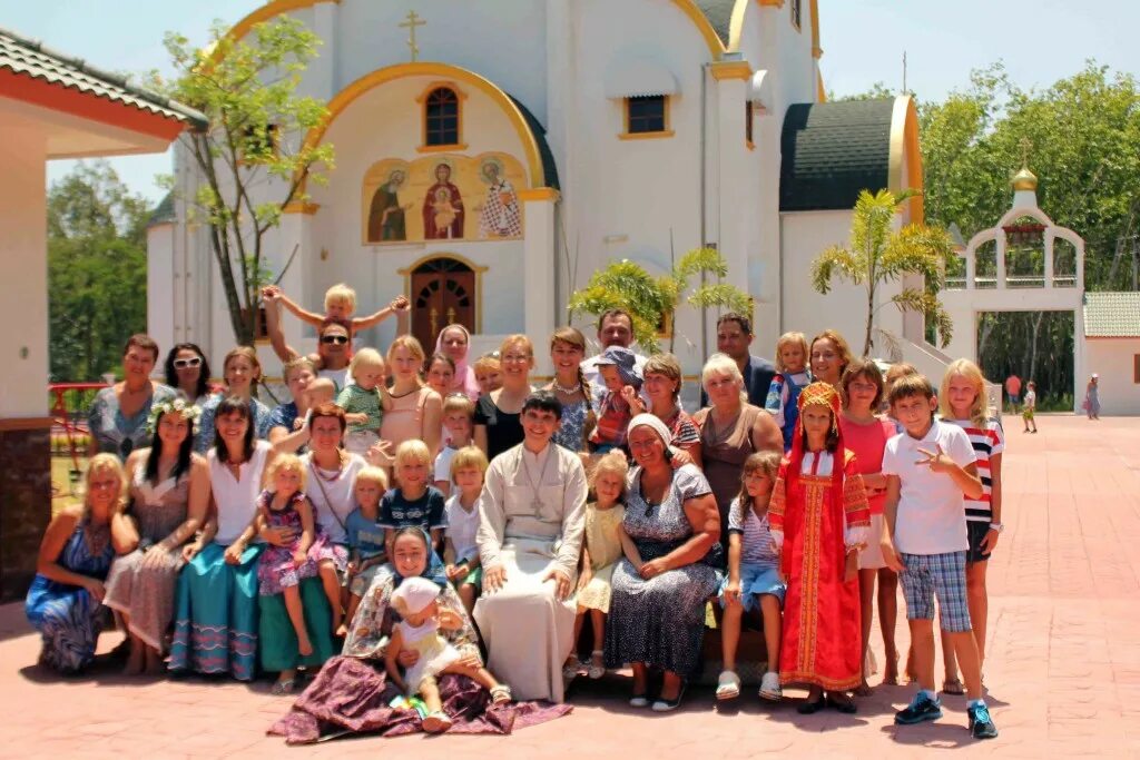 православная церковь на пхукете. троицкая церковь (пхукет). православный храм пхукете храм. троицкая церковь (пхукет). храм святой троицы на пхукете.