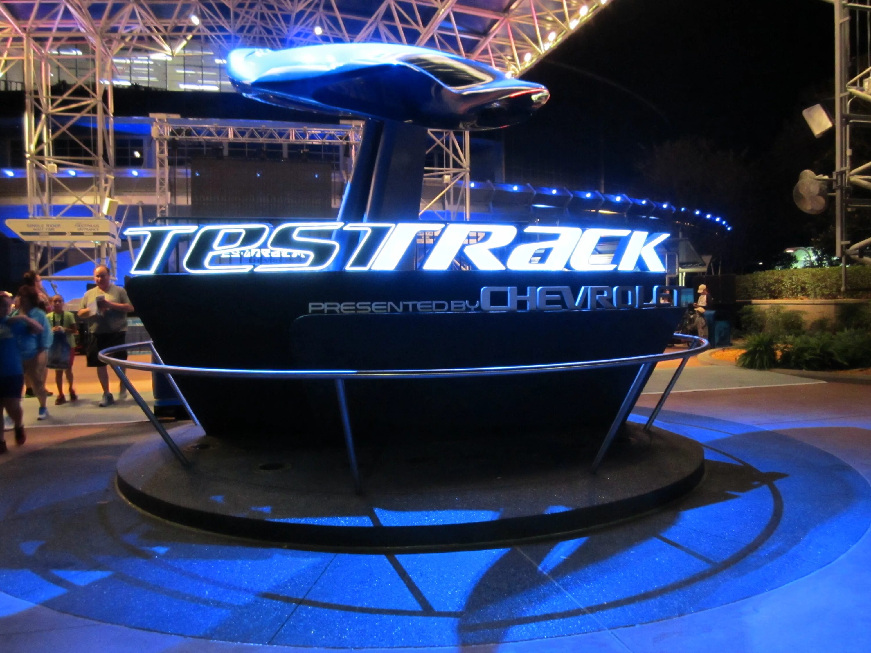 Test track. Test track парк развлечений. Test track Disney. Test track Disney and Chevrolet.