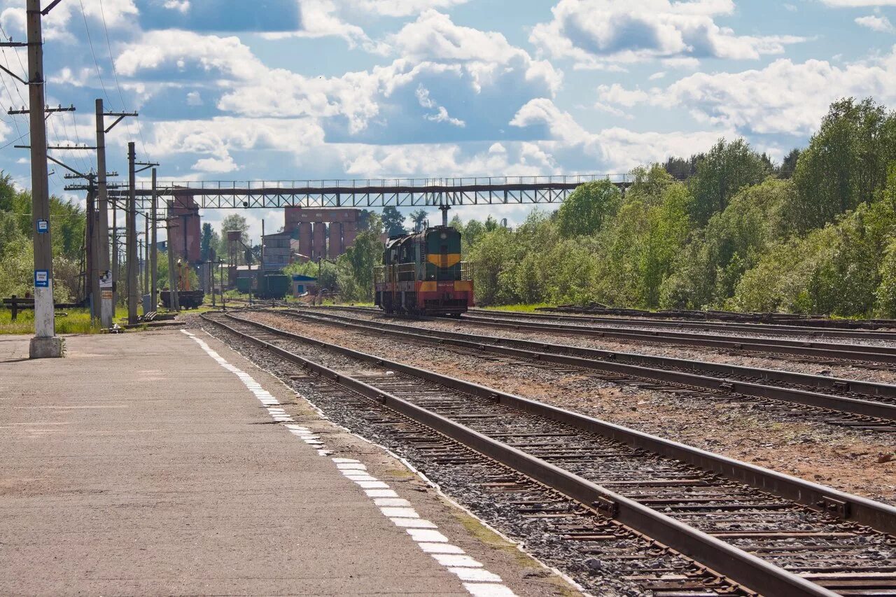 Великая жд. Станция новосокольники псковская область. Станция великая кировская область юрьянский район. Железнодорожный вокзал новгород, великий новгород. Ржд вокзал великий новгород.