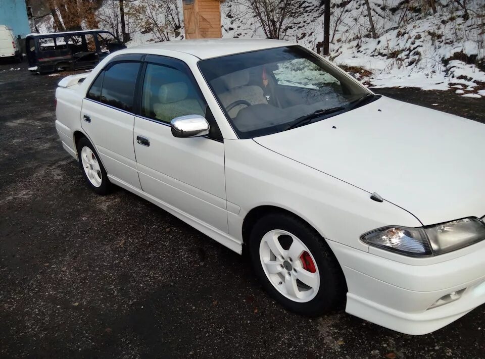 Carina отзывы. Toyota Carina 2000. Toyota Carina 7. Тойота Carina 1.8 белая.