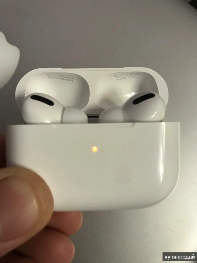 Airpods 2 спб. Аирподс Pro 4. AIRPODS Pro 2022. Наушники аирподс 3 ДНС. ДНС AIRPODS pro3.