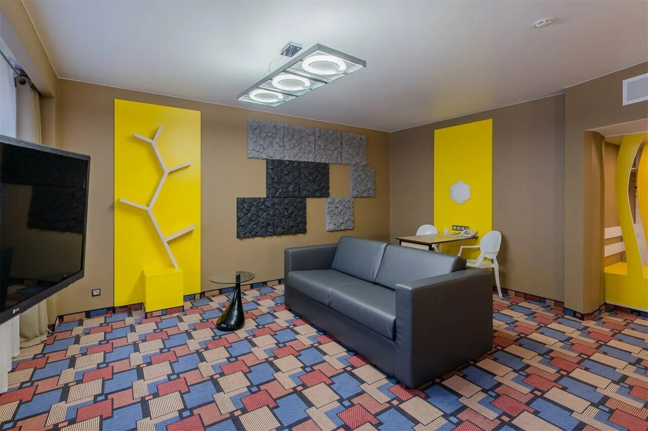 Дом отель нео красноярск. Neo dom. Гостиница нео красноярск. Отель нео красноярск фото. Neo dom.