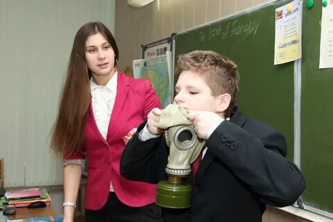 Учительница гимназии