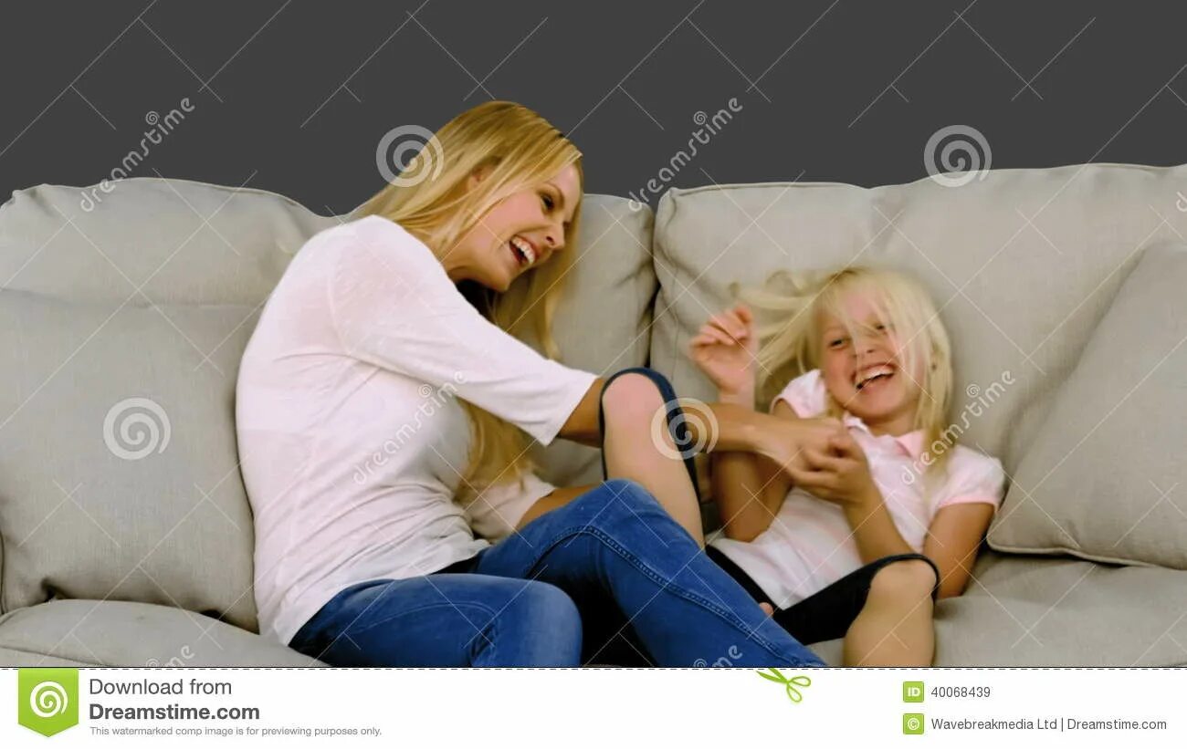 Сын имеет мать и сестру. Щекотка дочерей. Tickling Ukrainian mother. Mother tickling her young teenage daughter on the Sofa by DC. Tickle girl on Sofa.