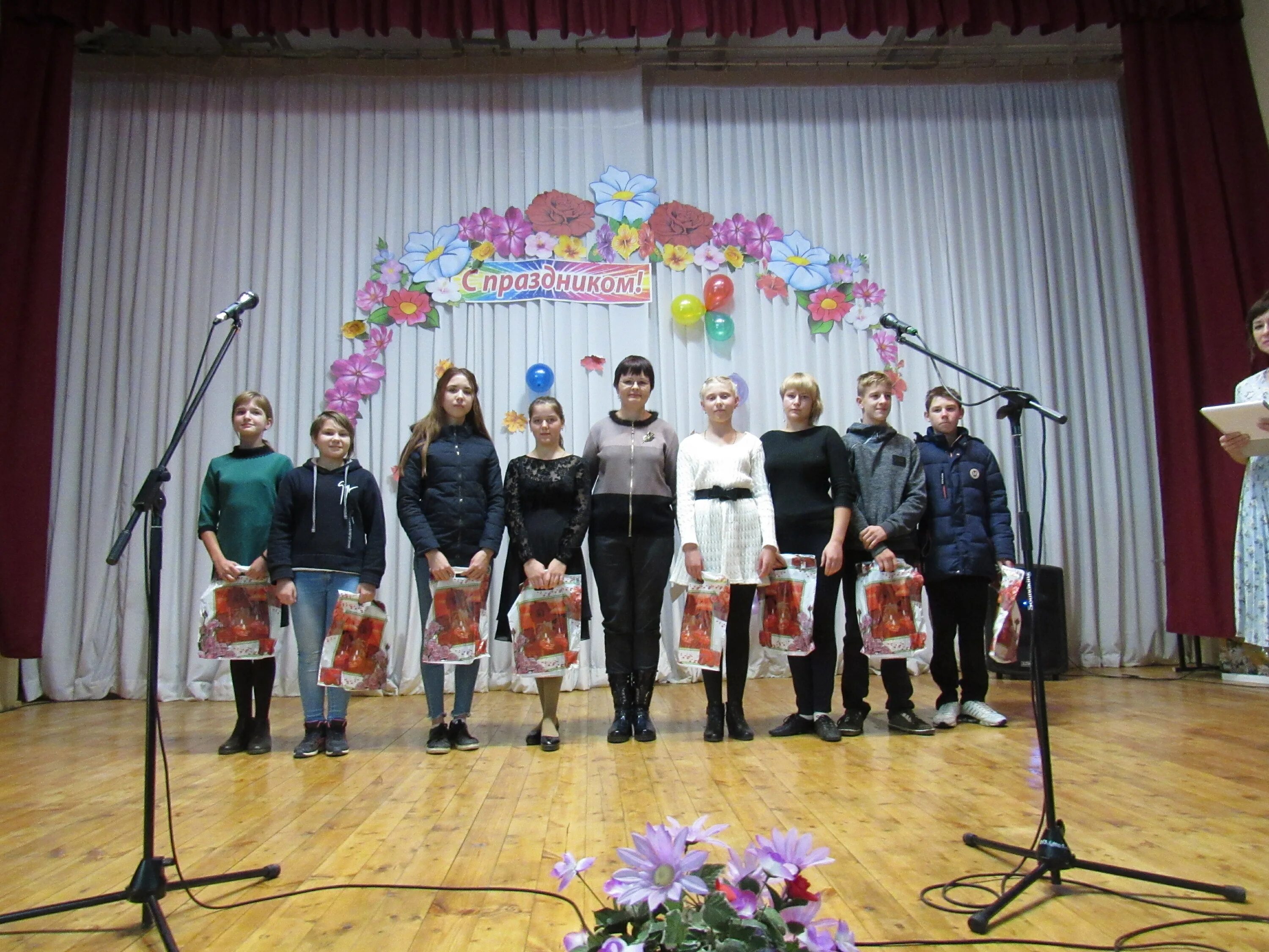 Погода в покровка нефтегорск. Покровка самарская область безенчукский район. Село покровка самарская область нефтегорский район. Погода в покровка нефтегорск. Храм троицы утевка.