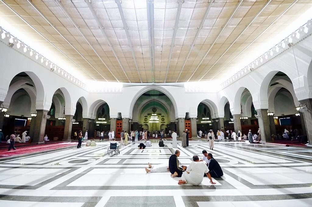 Масджид куба медина. Масджид аль куба мечеть. Мечеть куба медина. Масджид куба медина. Мечеть куба в медине.