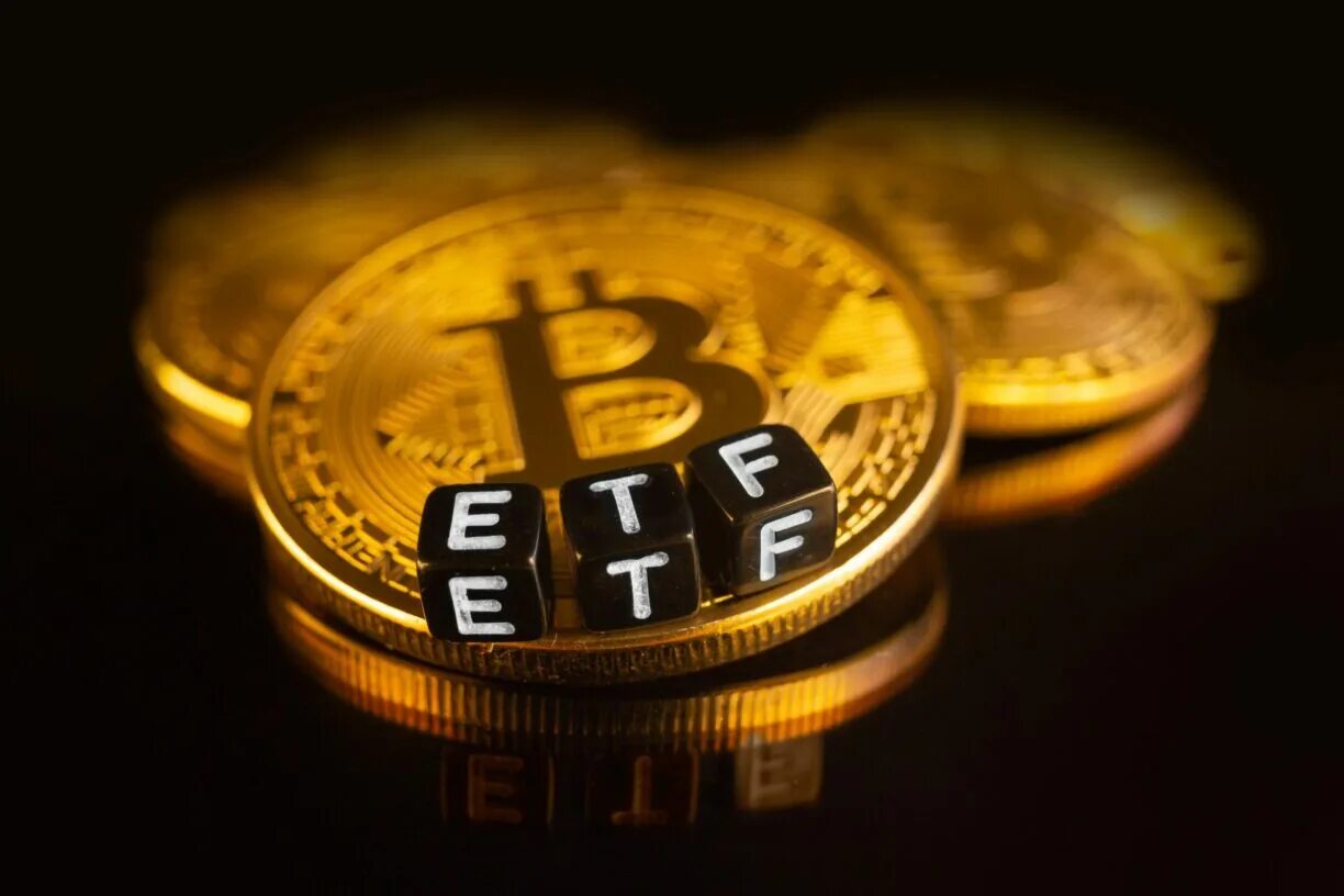 Etf us. Биткоин-ETF. Криптовалютные ETF. Bitcoin ETF. Австралия криптовалюта.