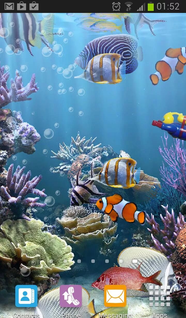 Живой аквариум андроид. Живой аквариум. Живые обои аквариум. Аквариум 3д живые. Заставка аквариум с плавающими рыбками.