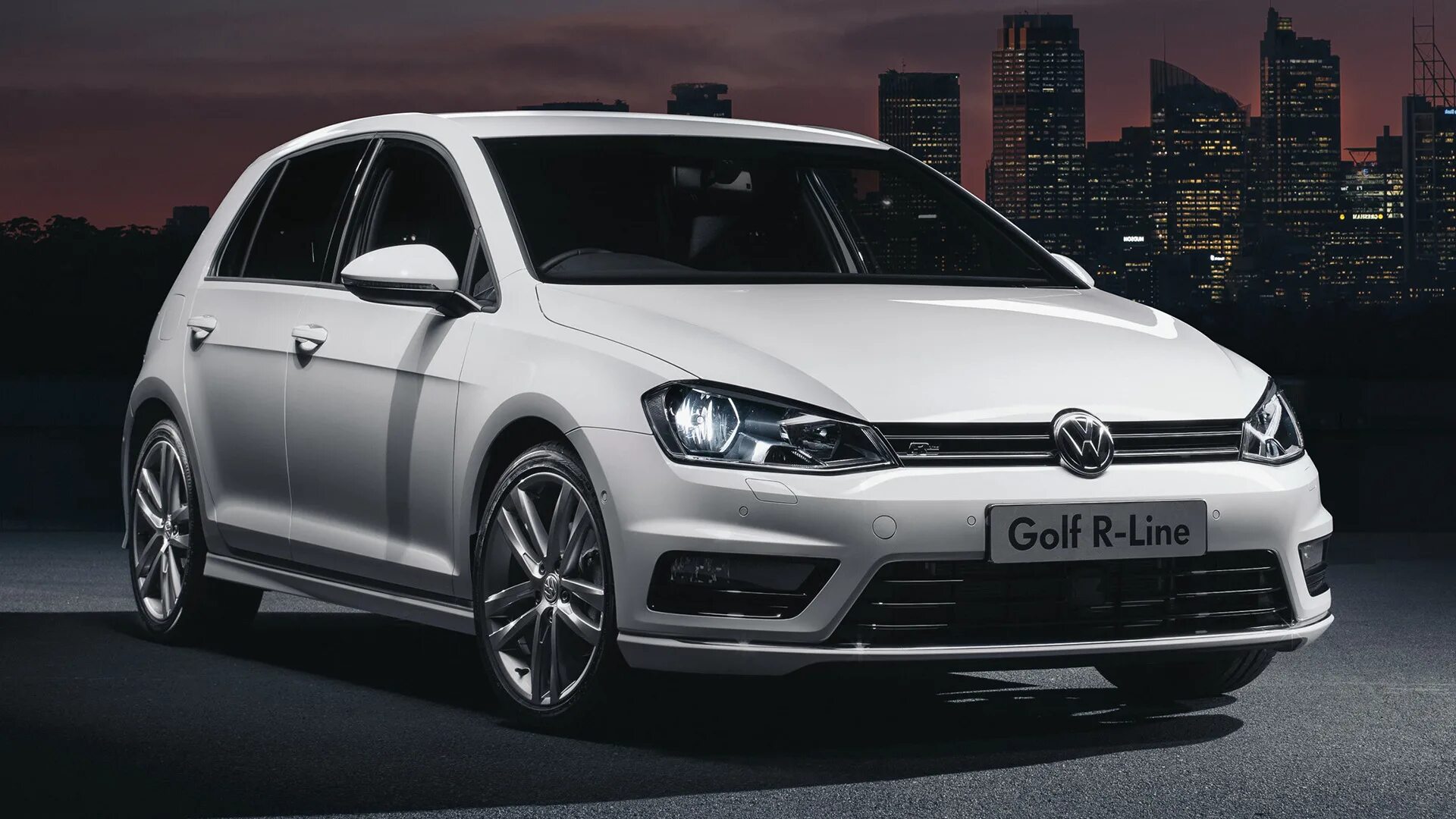 Р лайн r line. Volkswagen golf 7 r line. volkswagen golf r line. golf gti rline. vw golf 2014.