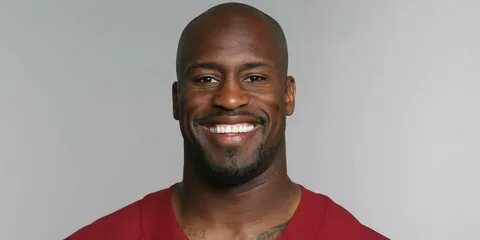 Vernon Davis Net Worth 2020 Salary Siblings Bio Family Career.