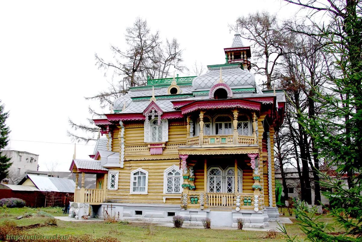 Купить квартиру в володарске нижегородской. Терем Бугрова Володарск. Терем купца Бугрова в Володарске. Летняя дача купца Бугрова. Дача Бугрова в Володарске.