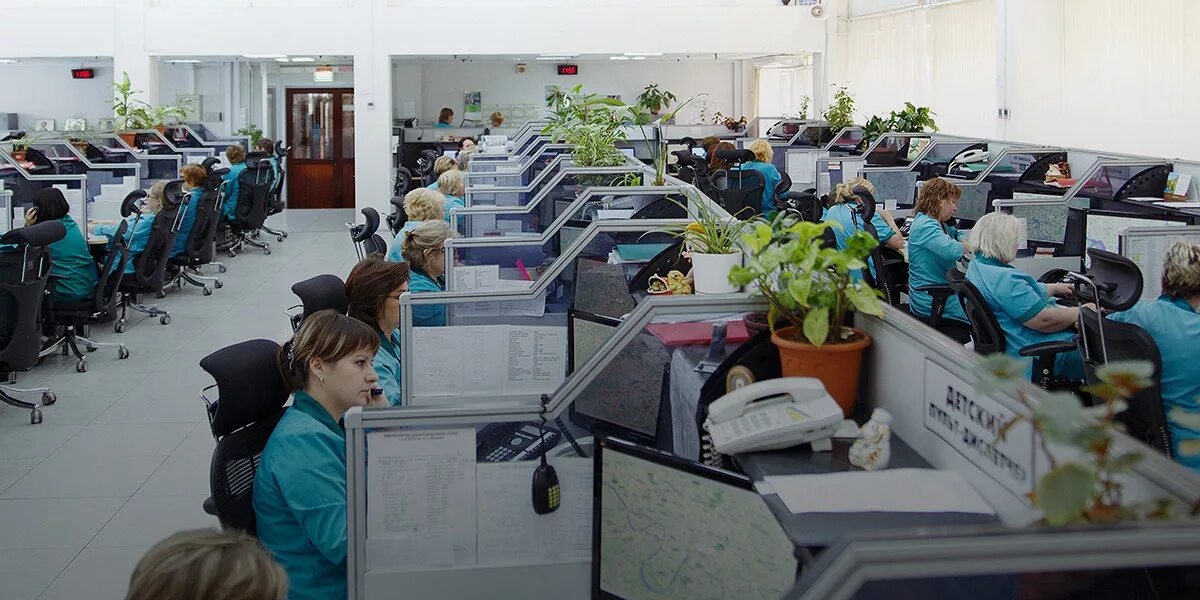 Диспетчерская смп. Комната отдыха в подстанции скорой помощи. Оперативный отдел скорой медицинской помощи москва. Диспетчерская служба скорой помощи. Оперативный отдел смп.