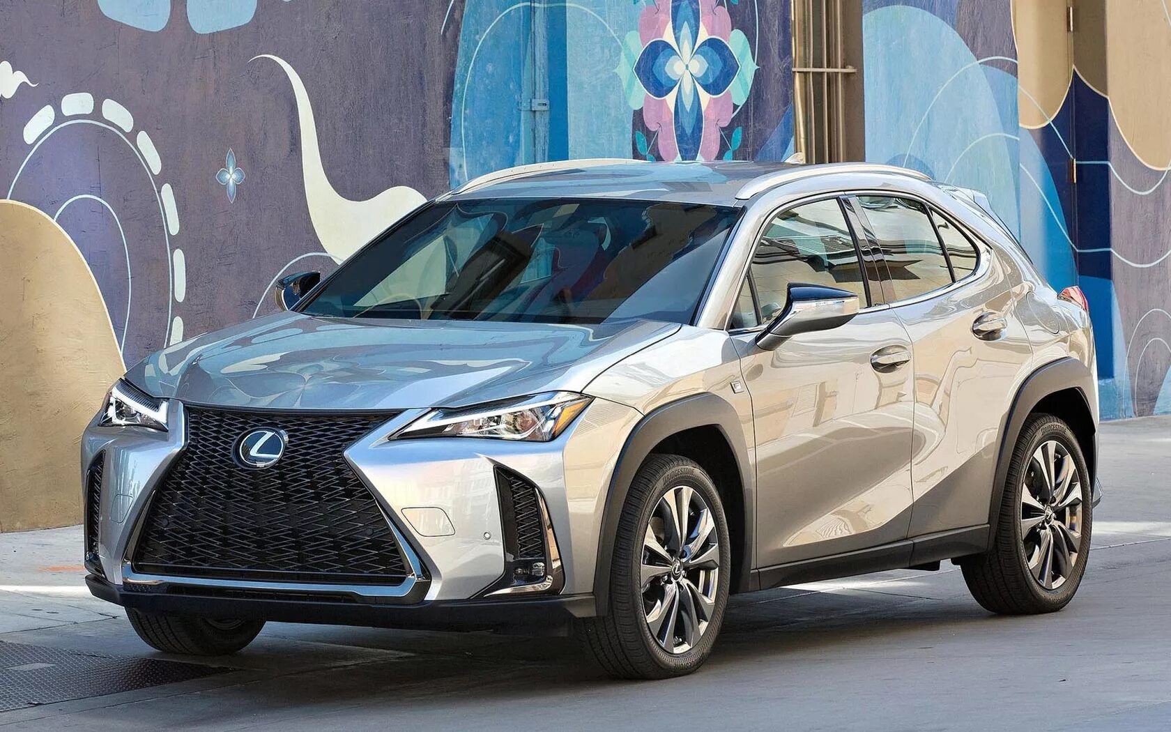 Лексус новая модель. Лексус UX 200 2019. Lexus ux200 2019. Лексус ux200 2020. Лексус YX 200.