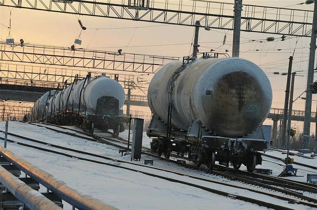 Железная дорога горки. Роспуск вагонов с горки. лоста сортировочная станция. сортировочная горка станции анисовка. роспуск вагонов с сортировочной горки.