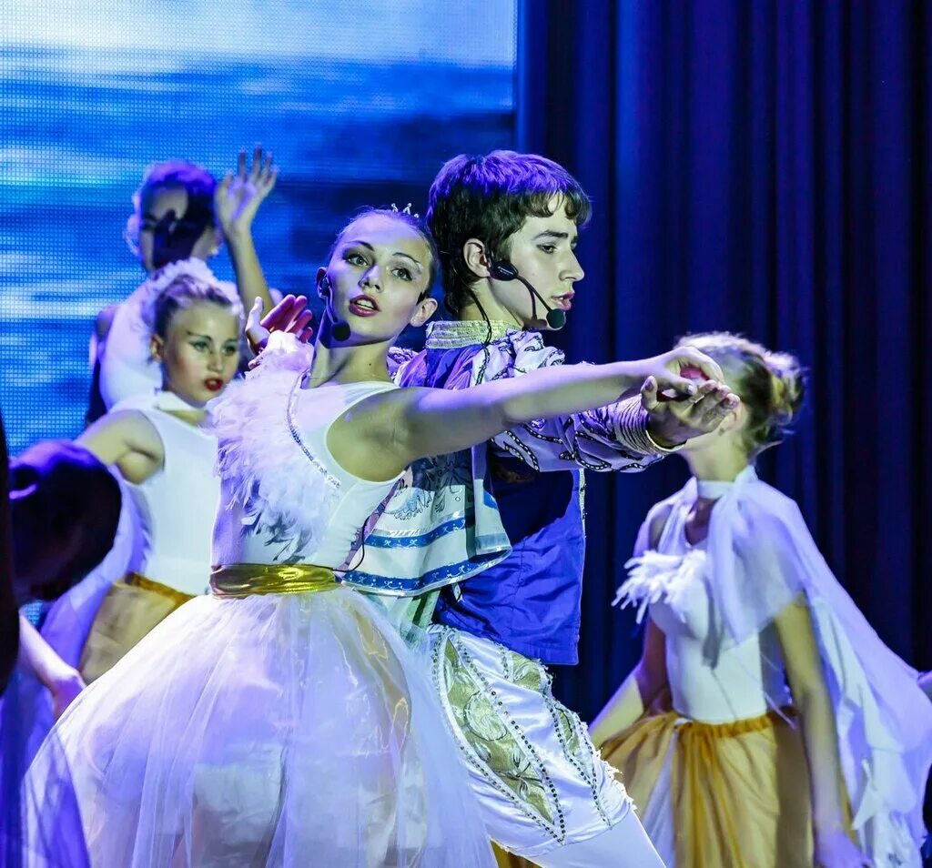 театр-студия киноактера в москве. дом актера студия. дом актера студия. актер театра кемерово. яблочкиной, москва.