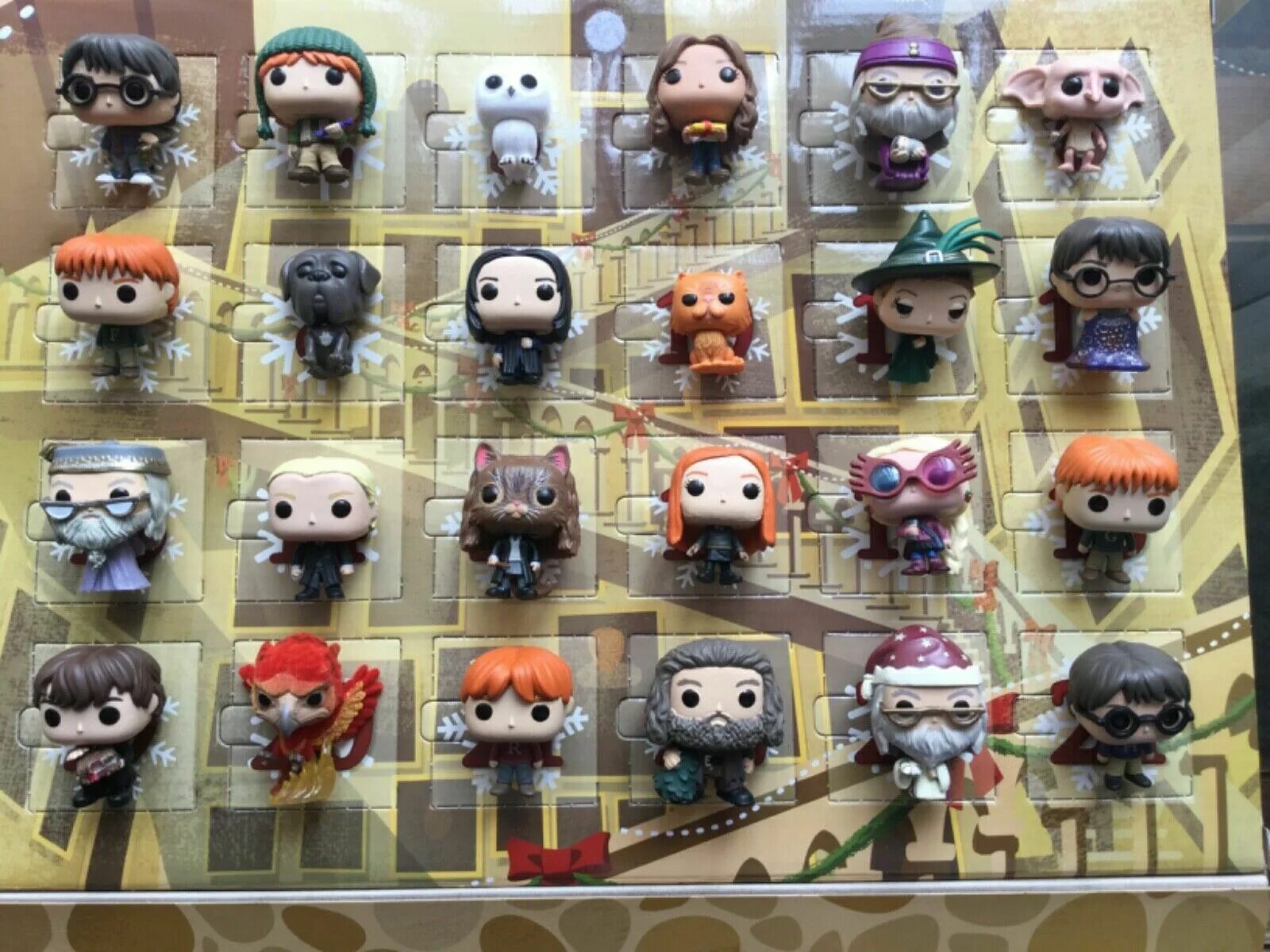 Адвент funko pop harry potter. Адвент календарь гарри поттер funko 2025.