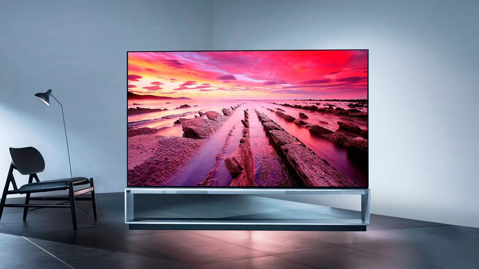 Новый телевизор в кредит. Телевизор LG 8k OLED. LG OLED 8k.