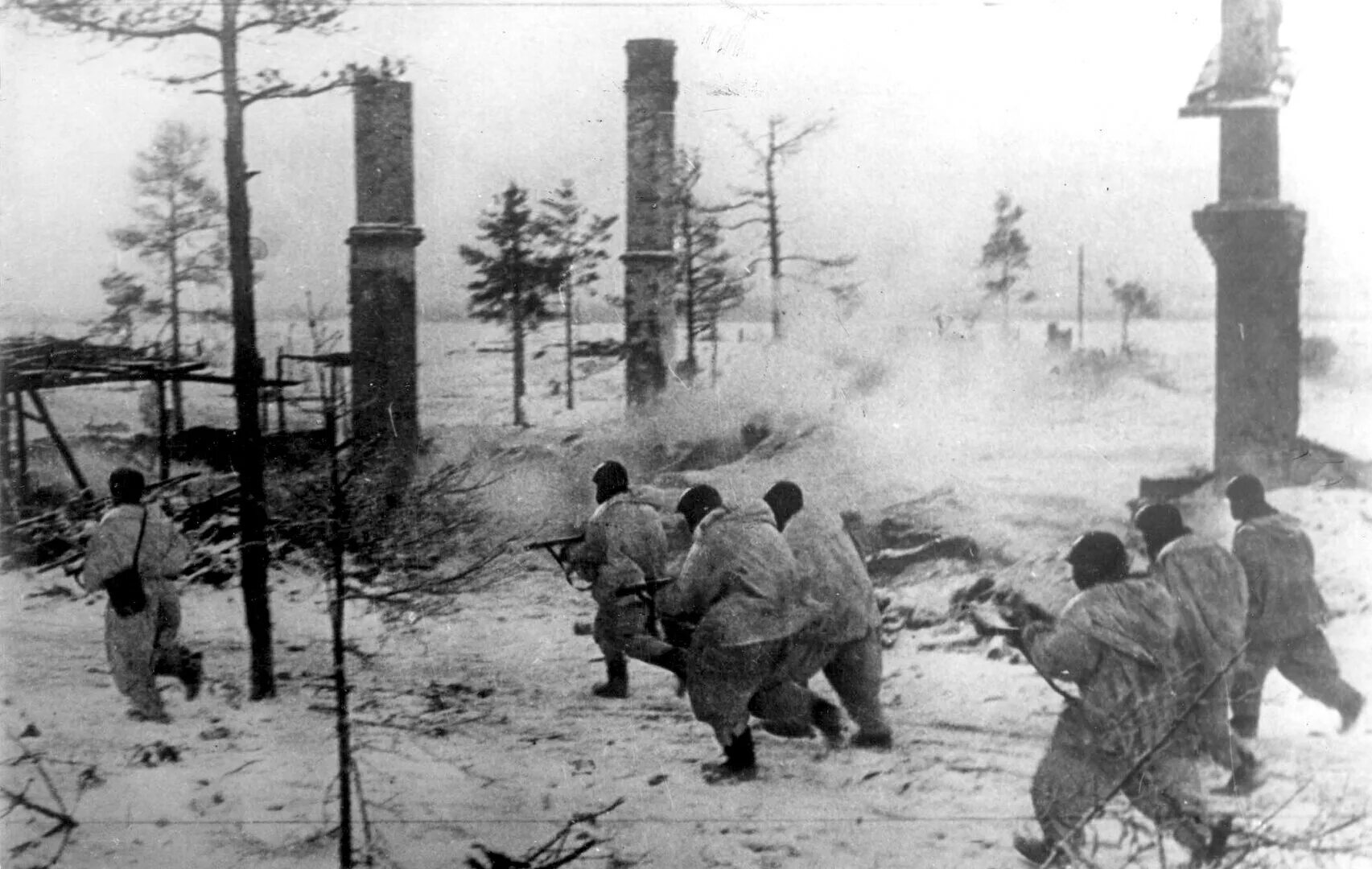 Прорыв блокады ленинграда войска. Прорыв блокады ленинграда 1943. Фото прорыва блокады. Фото прорыва блокады. Блокада ленинграда прорыв блокады.