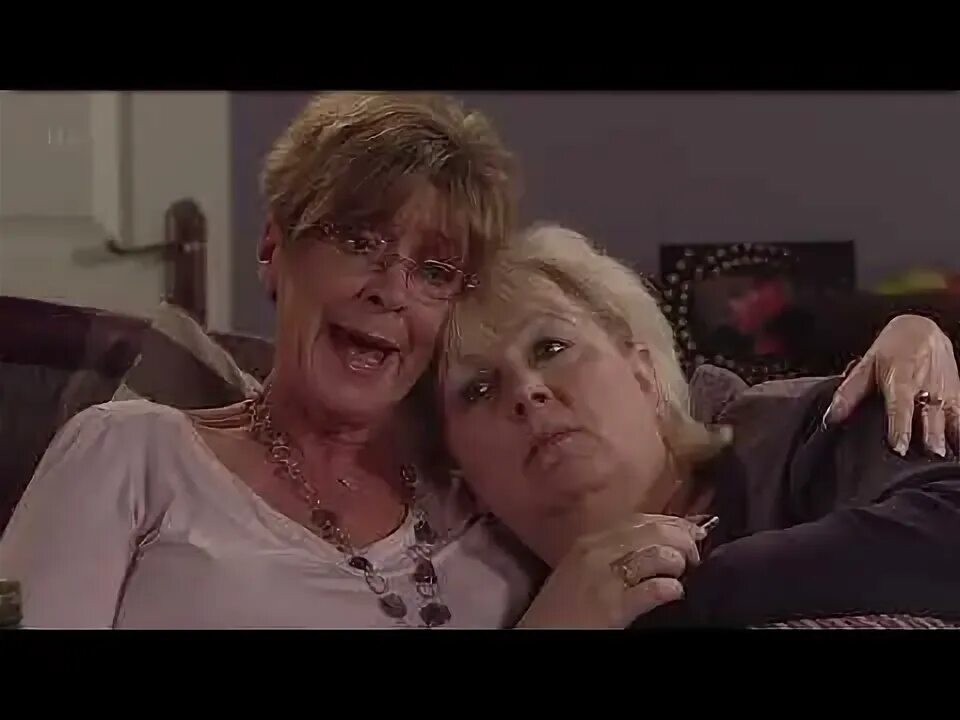 Мама и подросток. Mother dirty talk. Грязные разговоры женщин. Rct-710 dirty talking female anchor – dirty talk station. Heather barron.