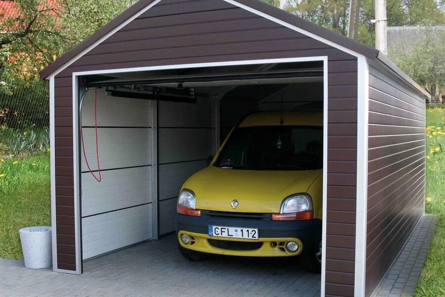 Маленькие машины в гараже. Маленький гараж для машины. Переносной гараж для авто. Сборный гараж. Машина в гараже.