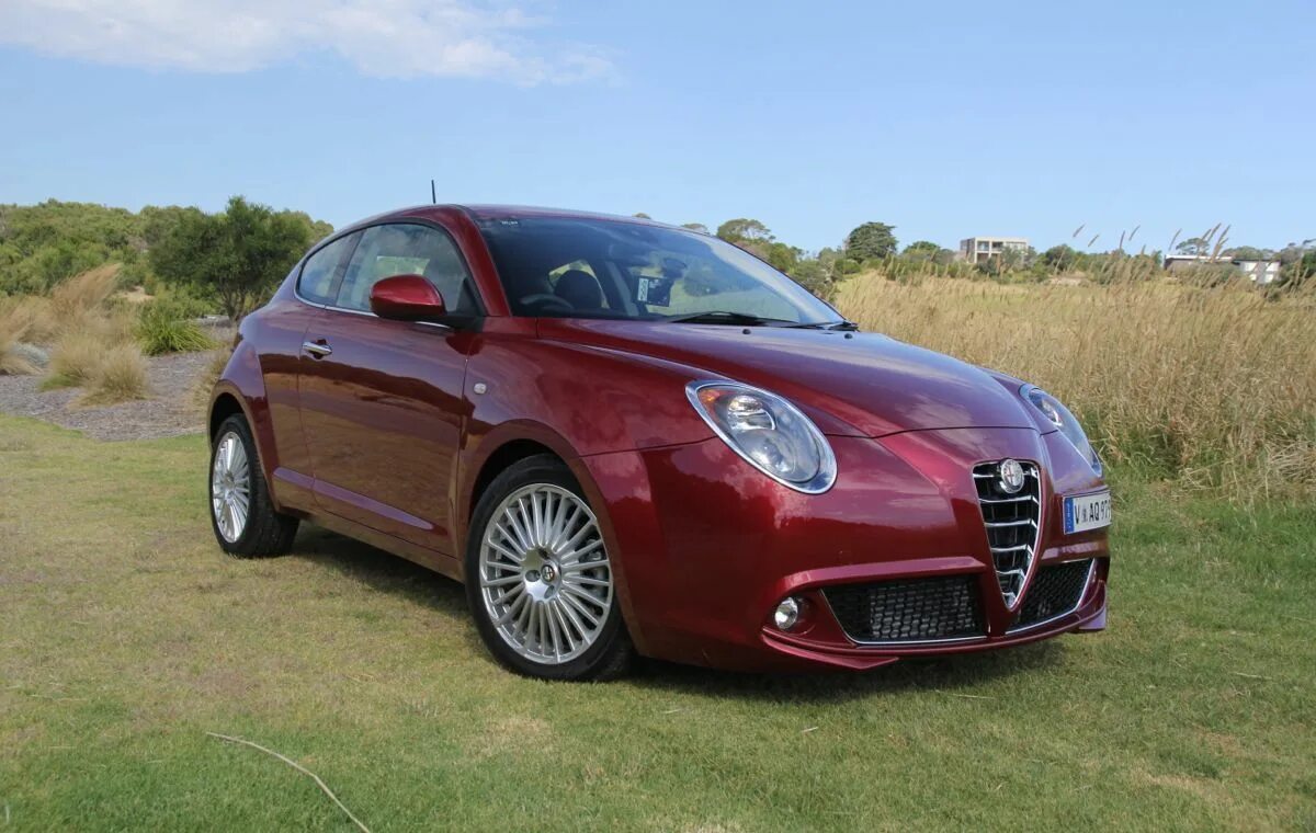 Альфа ромео мита. Alfa Romeo Mito 2021. Alfa Romeo Mito 2011. Диски Alfa Romeo Mito r16. Alfa Romeo Mito 2022.