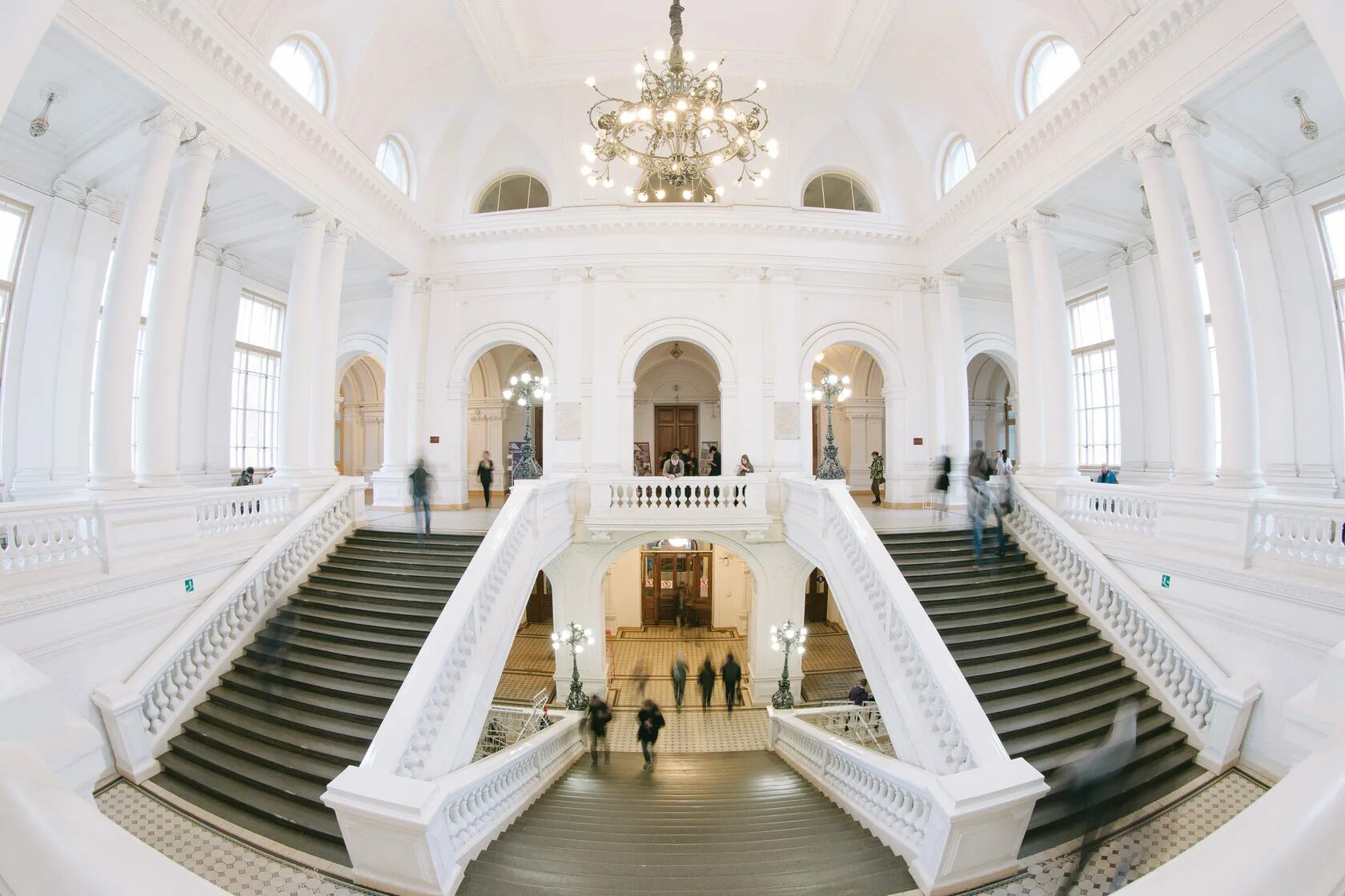 Петербургский университет Петра Великого. СПБПУ Петра Великого (Политех). Политех Петра Великого СПБ внутри. Петра 1 университет СПБ. Государственный университет петра великого