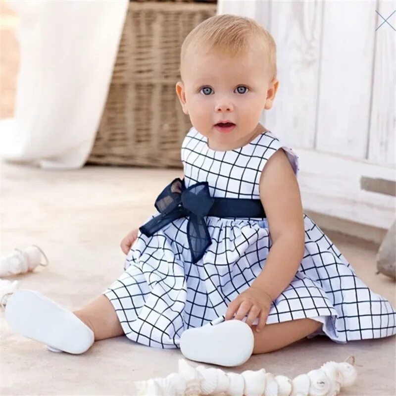 Малыши девочки в платьях. Платье на малышке. Dress me babies. Маленькие платья для детей. Летние платья для детей.