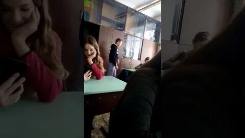 Одноклассницу на камеру