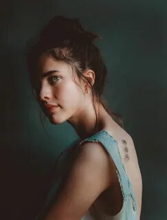 Margaret qualley tattoos