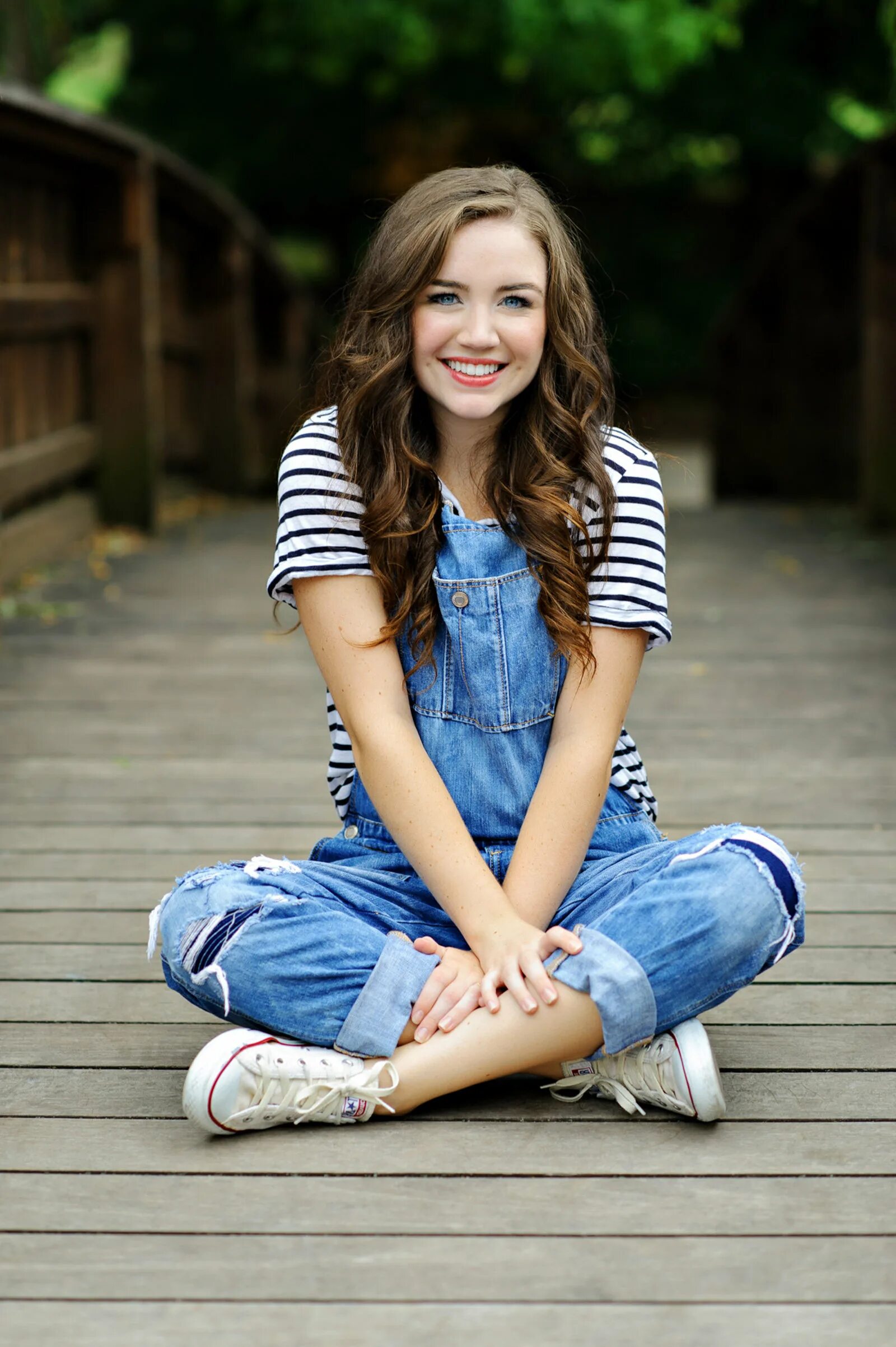 Идеи для фотосессии. Позы подростков. Позы подростков. Позы подростков. Модные позы для подростка.