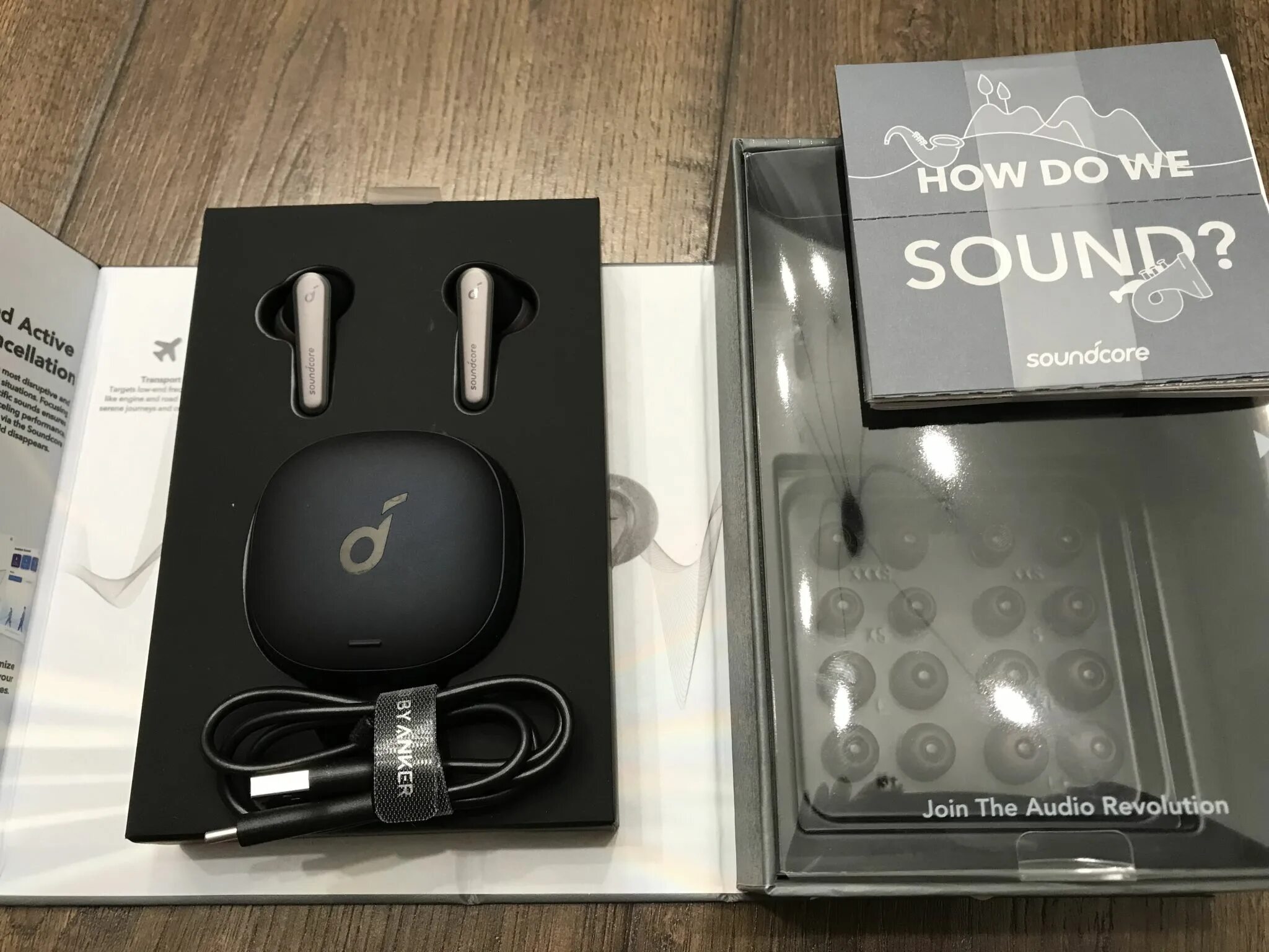 Tws anker soundcore liberty. Наушники SOUNDCORE Liberty Air 2 Pro. Беспроводные наушники Anker SOUNDCORE Liberty Air 2. Anker SOUNDCORE Liberty Air 2 Pro коробка. TWS гарнитура Anker SOUNDCORE Liberty Air 2 Pro белая.