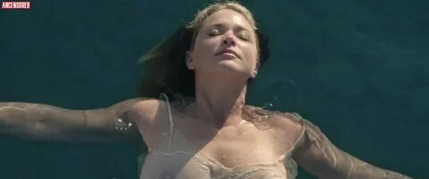Виржини Эфира nude pics.