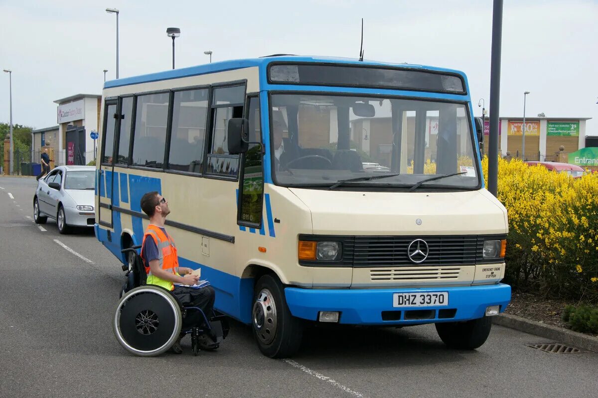 Mercedes s80 Bus. Mercedes Benz Bus 207d-410 1981-1995. Mercedes Benz t2 маршрутка. Mercedes 2005 Bus